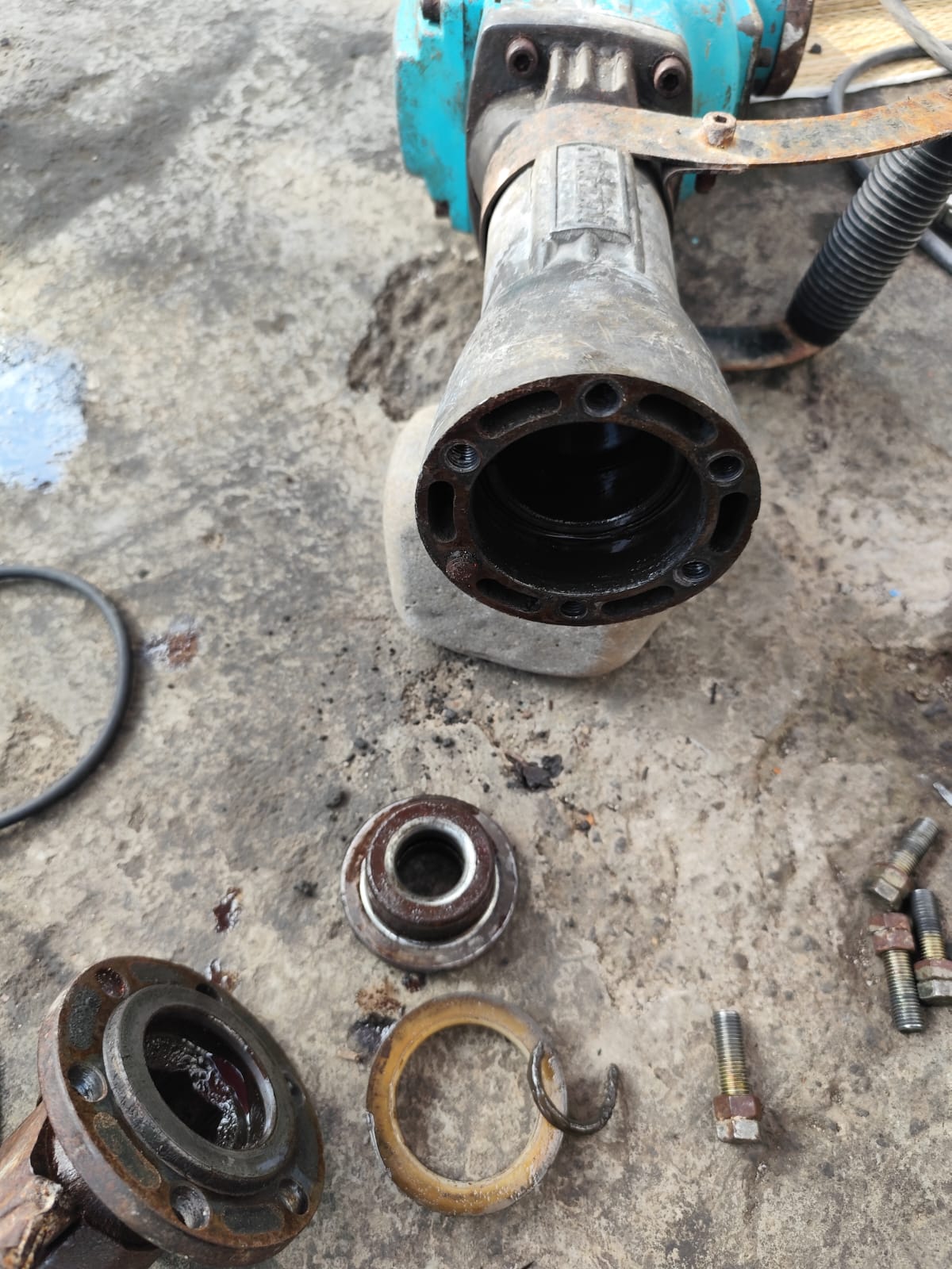 Proses Servis Alat Teknik